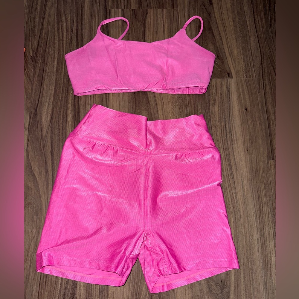 Booty by Brabants Hi-Shine Set in hot pink